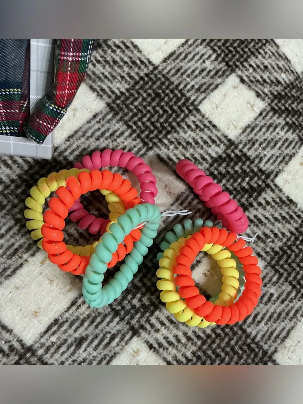 GIRLS SCUNCI HEADBAND & HAIR TIES BRACELETS & 2 FOX NECKLACES BUNDLE